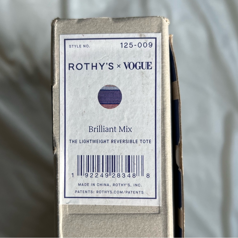 Rothy’s lightweight Vogue tote - Picture 9 of 14